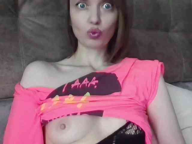 lilisexy14 webcam
