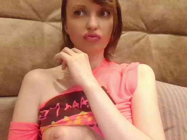 lilisexy14 webcam