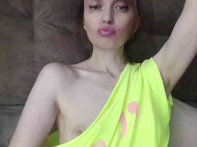 lilisexy14 webcam