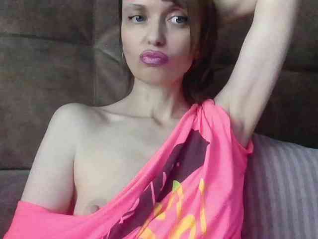 lilisexy14 webcam