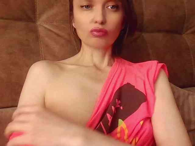 lilisexy14 webcam