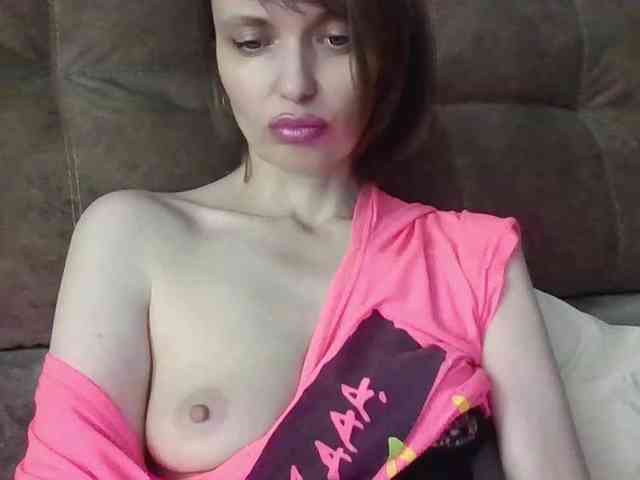 lilisexy14 webcam