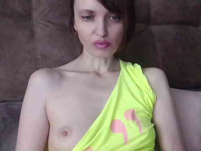 lilisexy14 webcam