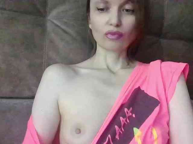 lilisexy14 webcam