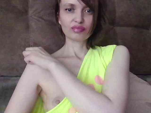 lilisexy14 webcam