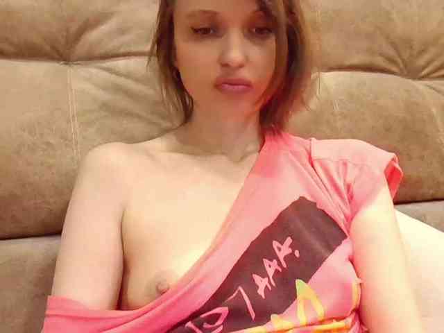 lilisexy14 webcam