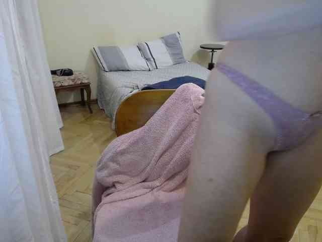 Ninochka8 webcam