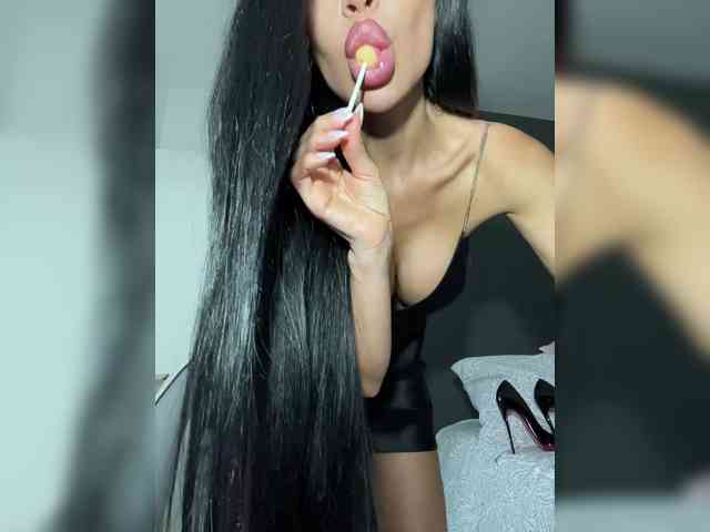 Модель: nicole21x