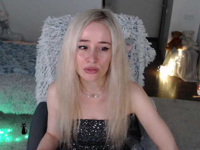 xyliganka777's BongaCams show and profile