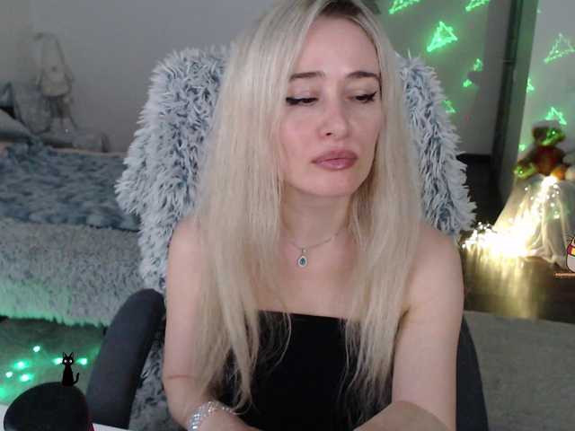 xyliganka777's BongaCams show and profile