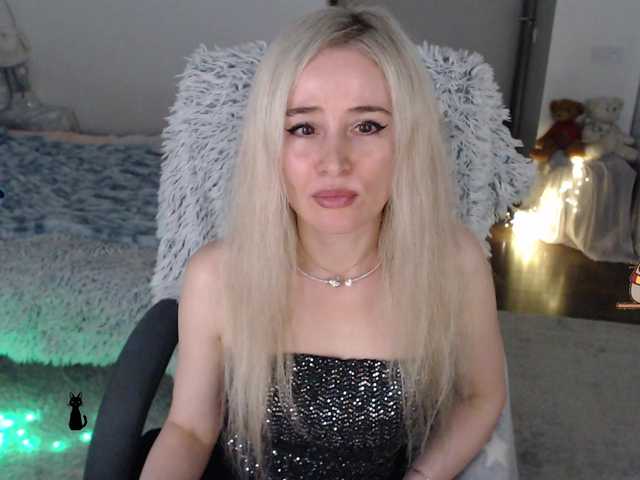 xyliganka777's BongaCams show and profile