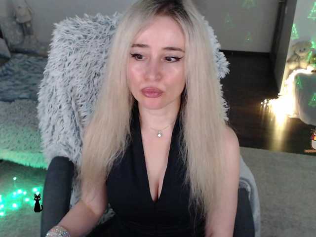 xyliganka777's BongaCams show and profile