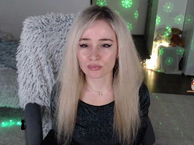 xyliganka777's BongaCams show and profile