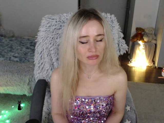 xyliganka777's BongaCams show and profile