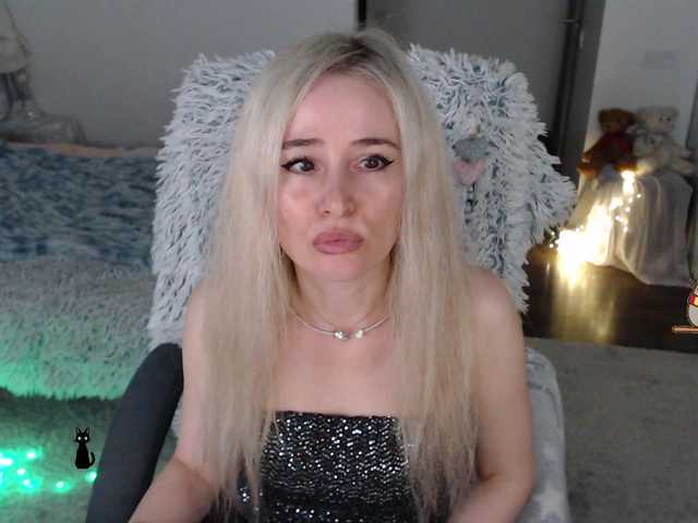 xyliganka777's BongaCams show and profile