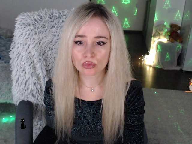 xyliganka777's BongaCams show and profile