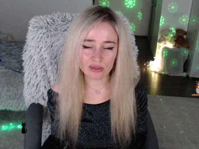 xyliganka777's BongaCams show and profile