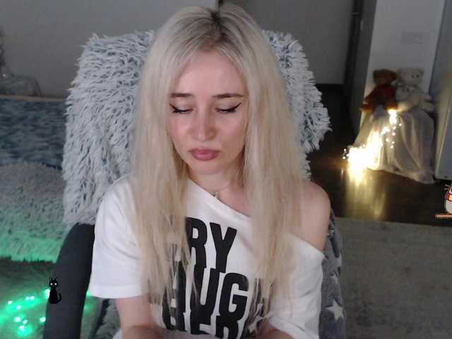 xyliganka777's BongaCams show and profile