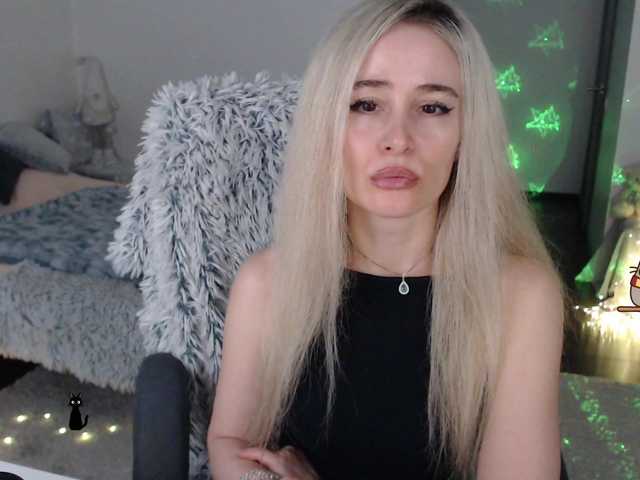 xyliganka777's BongaCams show and profile