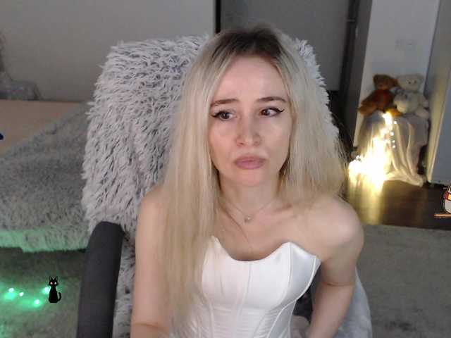 xyliganka777's BongaCams show and profile