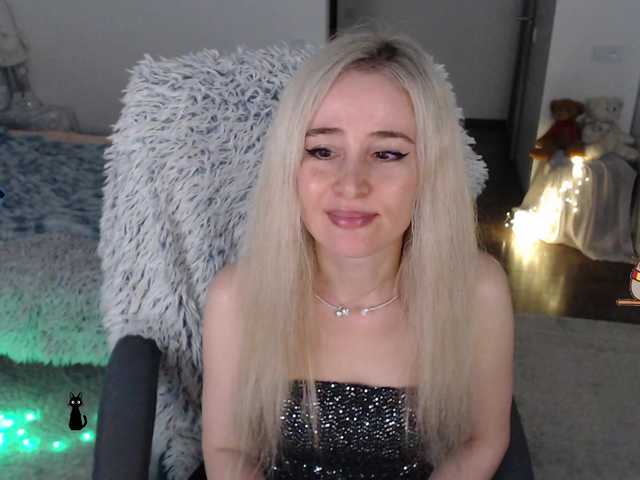 xyliganka777's BongaCams show and profile