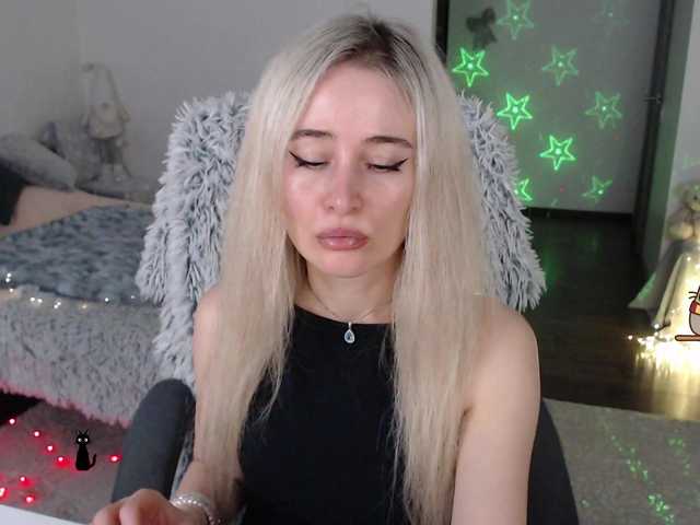 xyliganka777's BongaCams show and profile