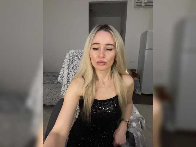 xyliganka777's BongaCams show and profile