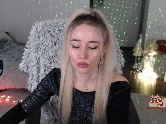 xyliganka777's BongaCams show and profile