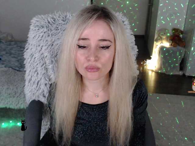 xyliganka777's BongaCams show and profile