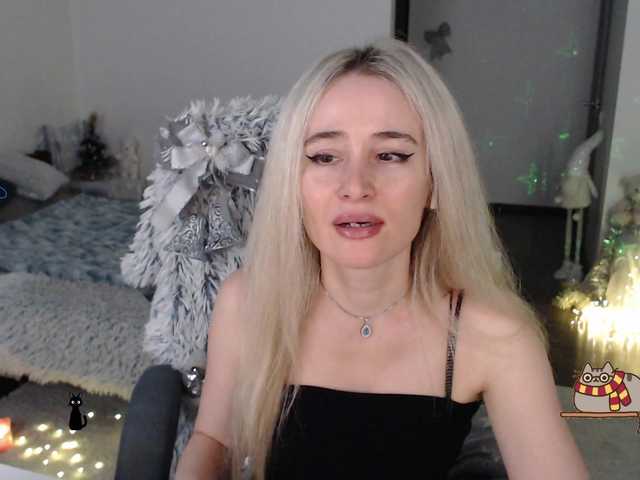 xyliganka777's BongaCams show and profile