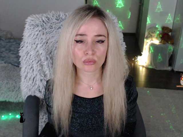 xyliganka777's BongaCams show and profile