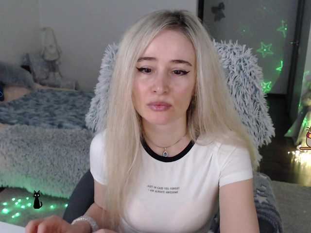 xyliganka777's BongaCams show and profile