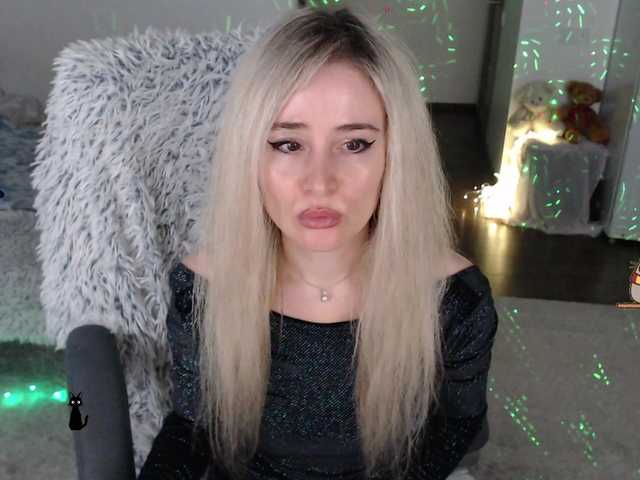 xyliganka777's BongaCams show and profile