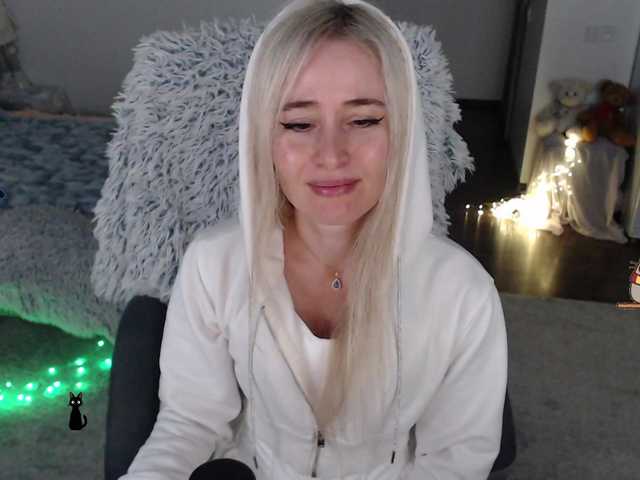 xyliganka777's BongaCams show and profile