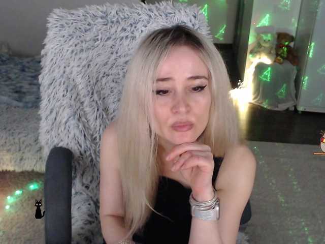 xyliganka777's BongaCams show and profile