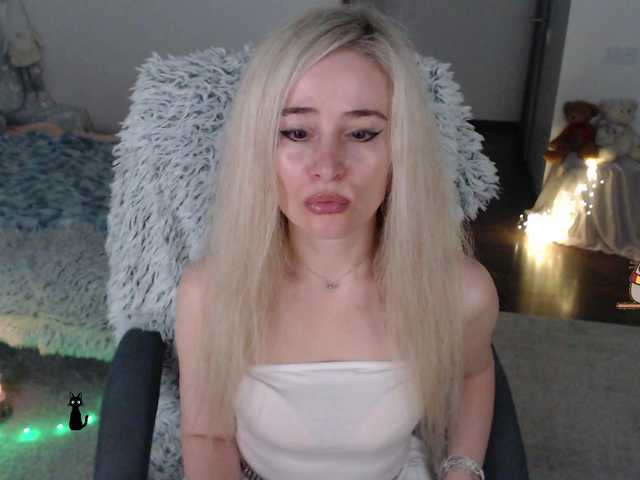 xyliganka777's BongaCams show and profile