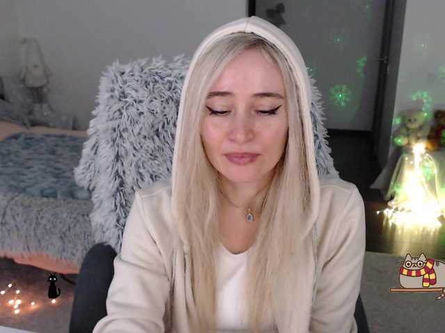 xyliganka777's BongaCams show and profile