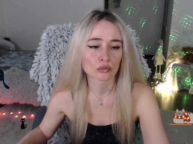 xyliganka777's BongaCams show and profile