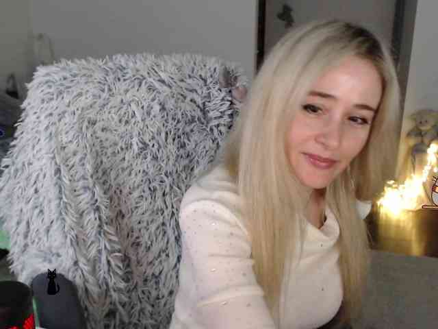 xyliganka777 Live Webcam on BongaCams