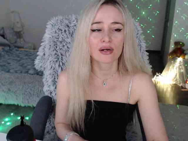 xyliganka777 Live Webcam on BongaCams