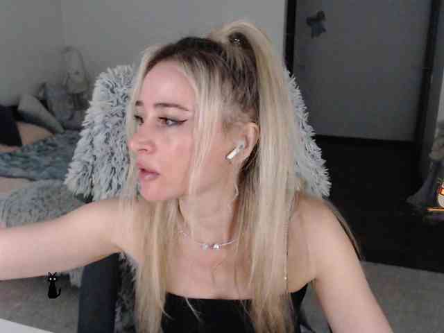 _Xyliganka777_ webcam