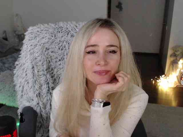 xyliganka777 Live Webcam on BongaCams