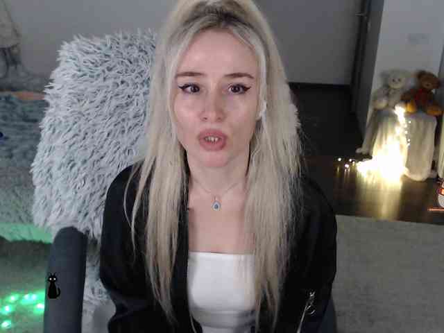 _Xyliganka777_ webcam