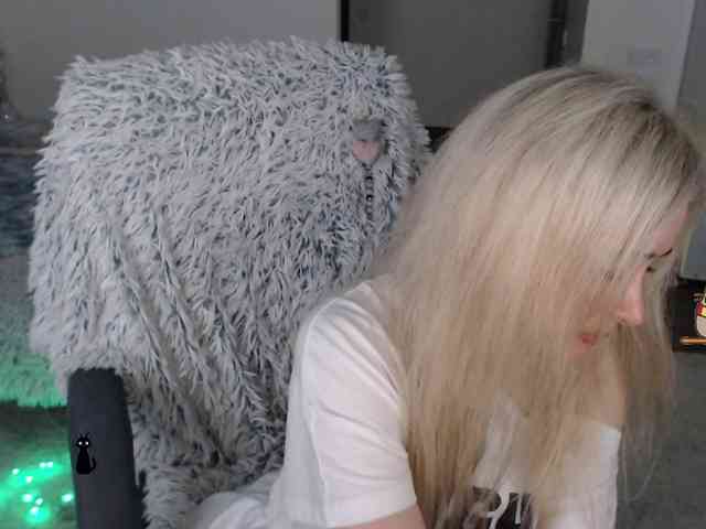 _Xyliganka777_ webcam