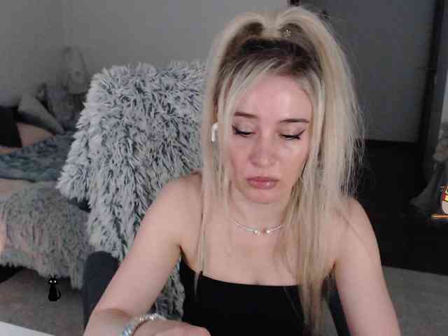 _Xyliganka777_ webcam