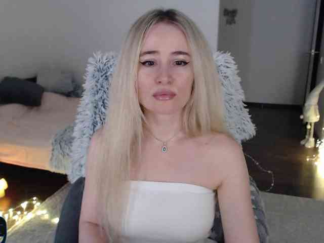 xyliganka777's webcam live show
