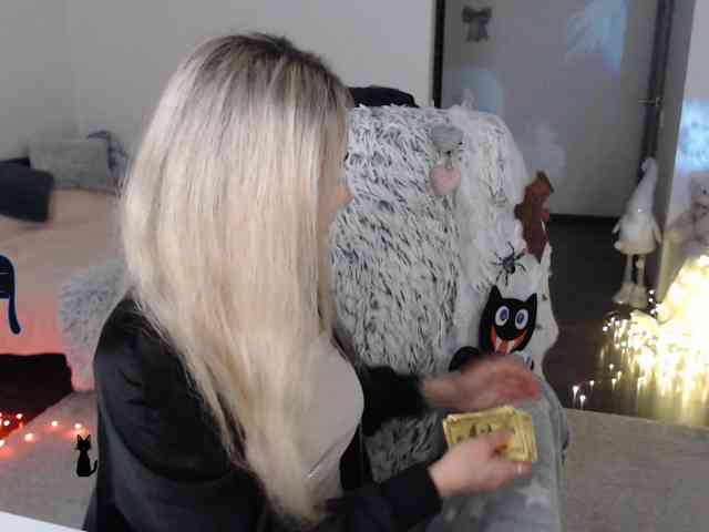 _Xyliganka777_ webcam