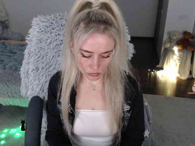 _Xyliganka777_ webcam