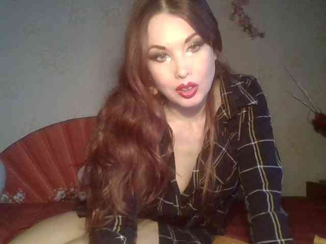 alanaastra Live Webcam on BongaCams