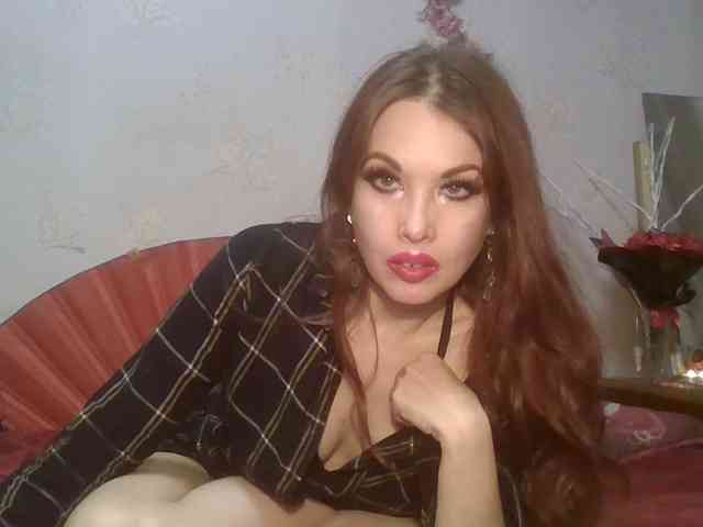 alanaastra bongacams